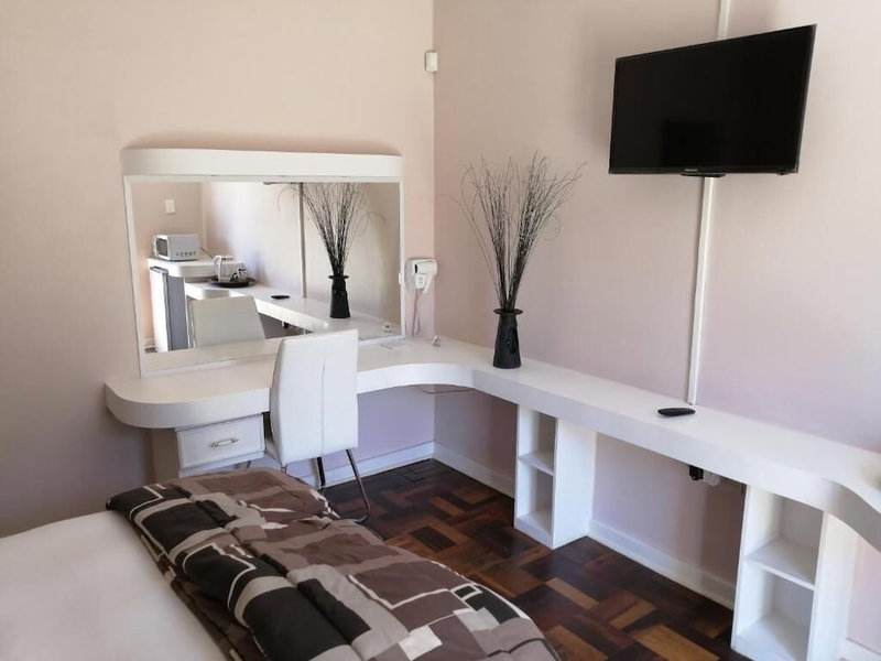 Thatchers Guest Rooms, Matjhabeng, South Africa