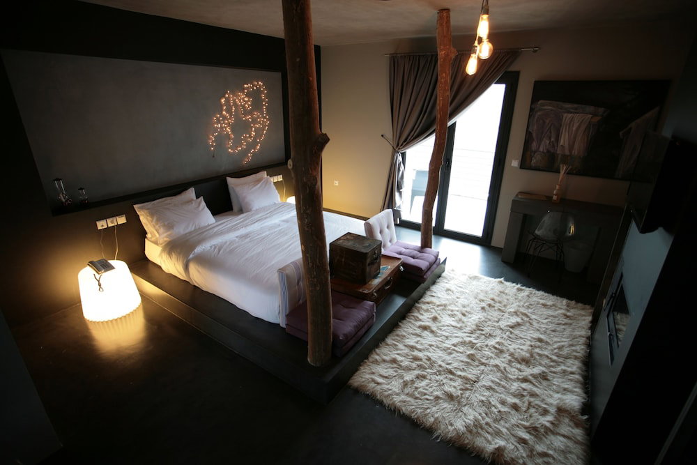 Oniropetra Boutique Hotel, Greece