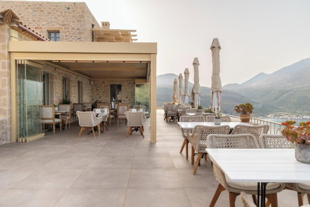 Akrolithi Guesthouse, East Mani, Greece