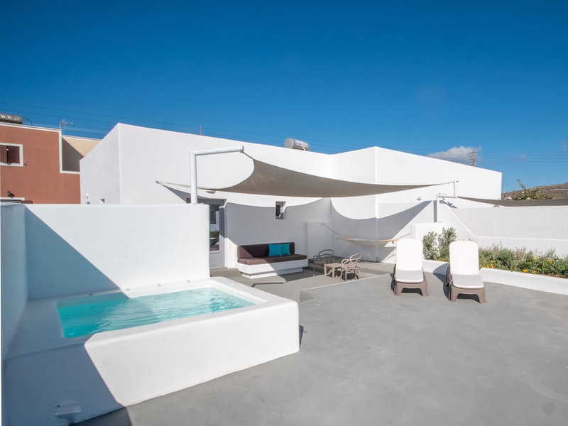 Majestic Sky Luxury Suites, Santorini, Greece