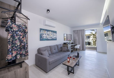 xSuites, Chania, Greece