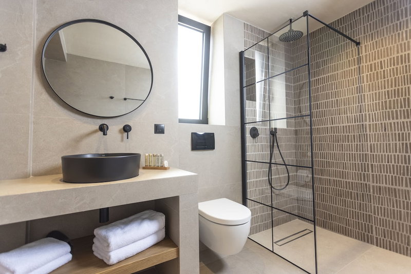 Pnoes Luxury Suites, Kassandra, Greece