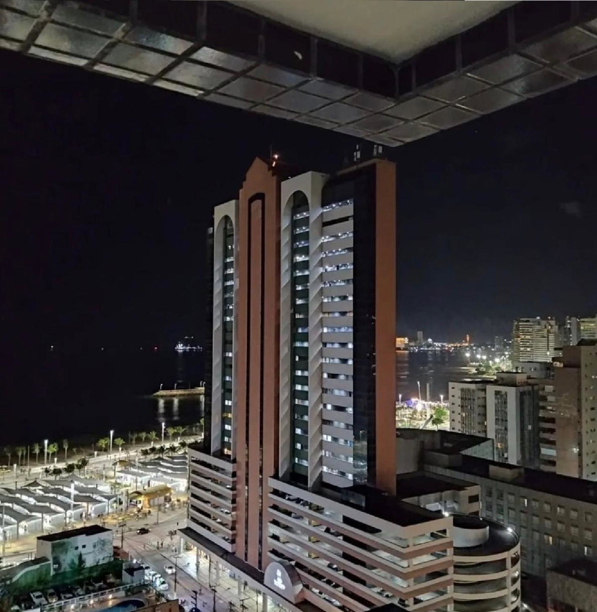 Via Venetto - Vista Mar, Бразилия