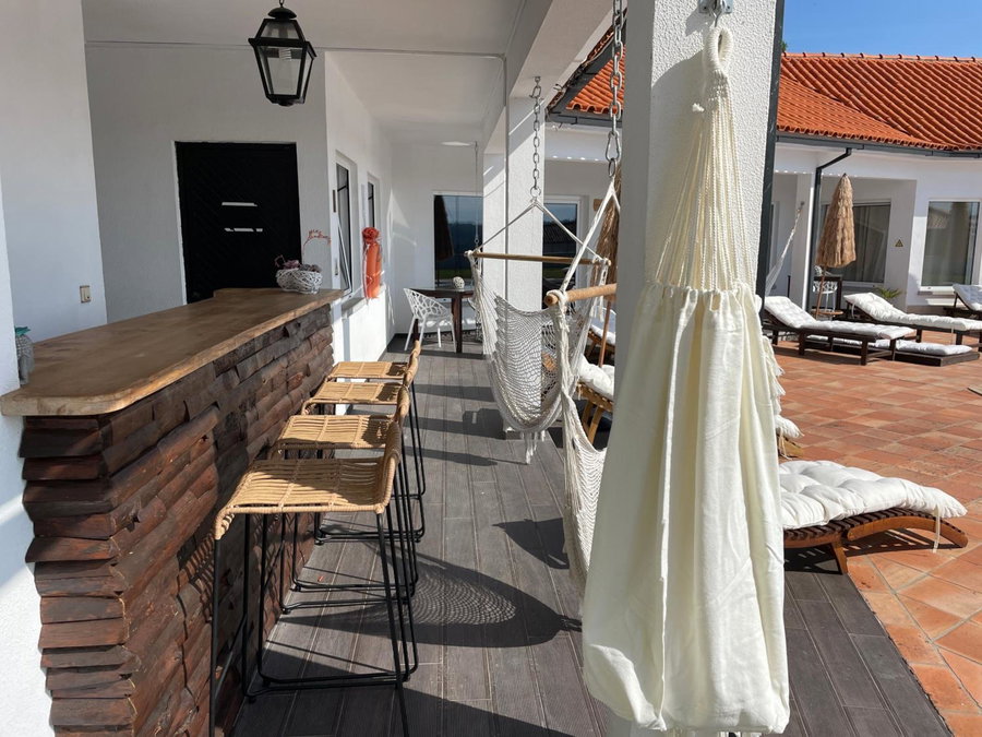 A Casa Branca - with Pool & Jacuzzi, Santa Comba Dão, Portugal