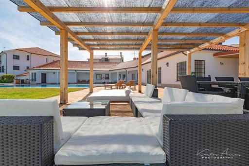 A Casa Branca - with Pool & Jacuzzi, Santa Comba Dão, Portugal