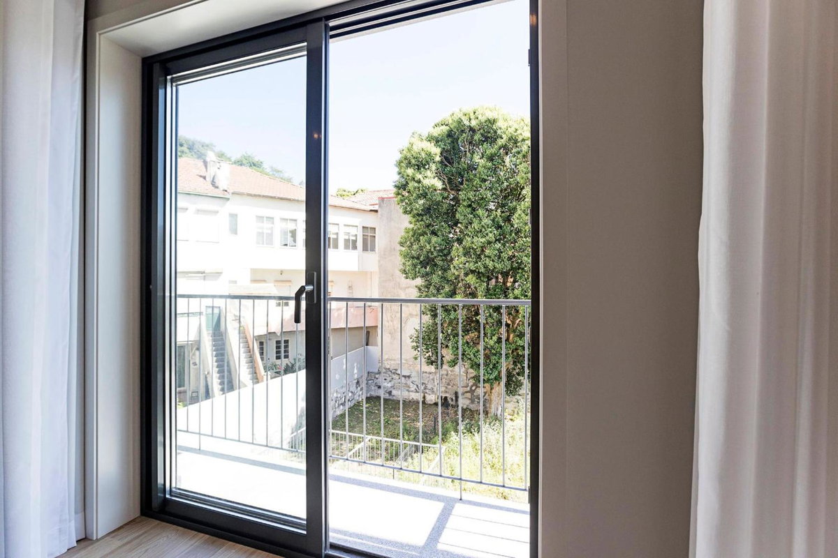 Hotel · Paraíso 1H w/ AC by LovelyStay, Porto