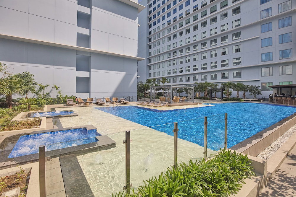Modern City Stay Near Manila Bay, Philippines