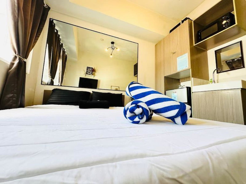 Great View@Fully Equipped Condo w/ WiFi NETFLIX @the Metro, Manila, Philippines