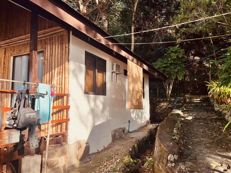 Villa Milagros Dive Inn Anilao, Mabini, Philippines