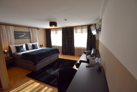 Hotel Jägerhof Wörthersee - Only Adults Official Partner Amoria Spa, Klagenfurt, Austria