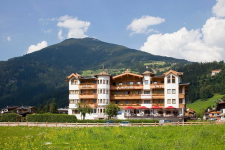 Hotel Riedl im Zillertal, Stumm, Austria