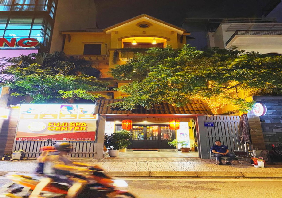 Sumitomo19 Serviced Apartment at Linh Lang, Vietnam