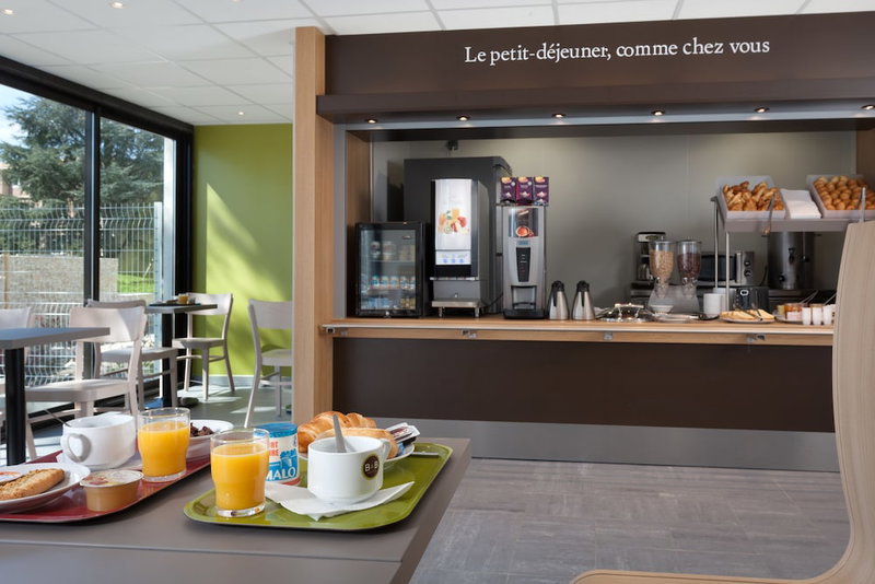 B&B HOTEL Nîmes Ville Active, Nîmes, France
