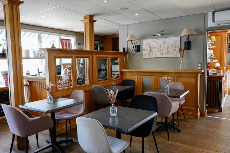 Brit Hotel Essentiel Reims Taissy, Reims, France
