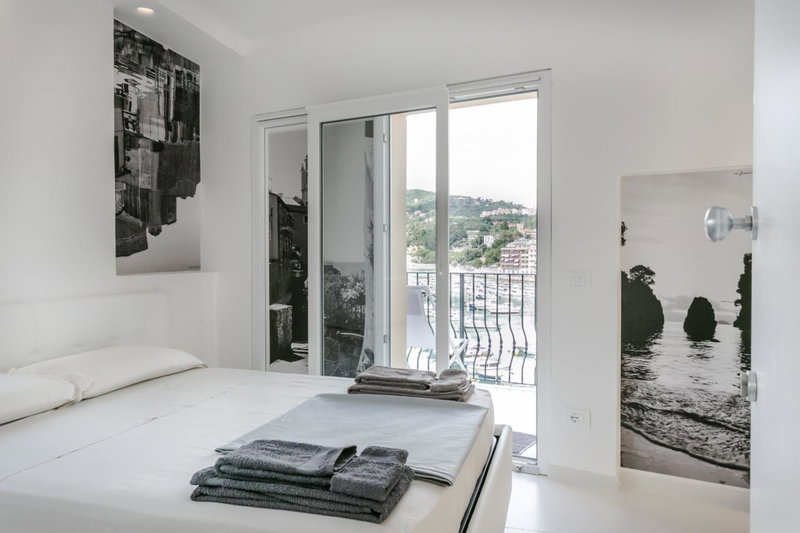 Al Molo Sea View Rooms, Lerici, Italy