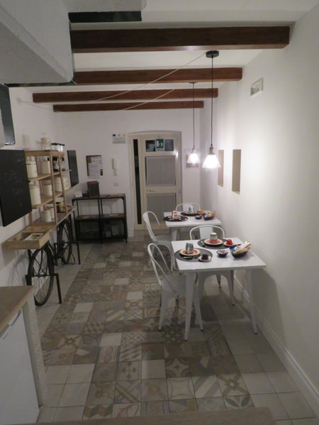 Apulia 35, Bari, Italy