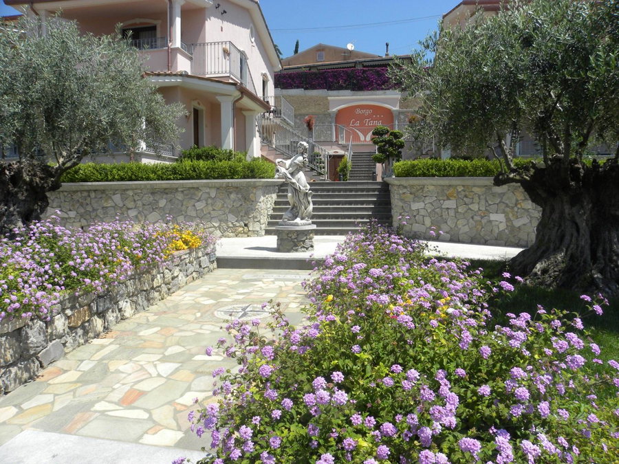 Hotel Ristorante Borgo La Tana, Maratea, Italy