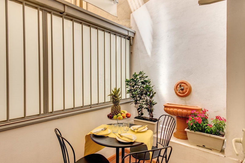 Elegant Apartment Behind the Colosseum, Rome, Italy