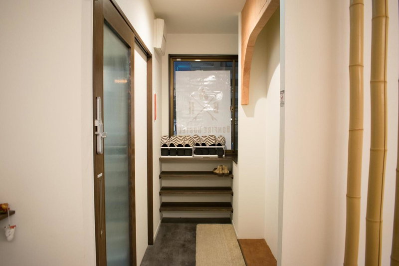 Bonfire Hostel Osaka, Osaka, Japan