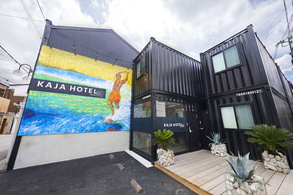 Kaja Hotel, Japan