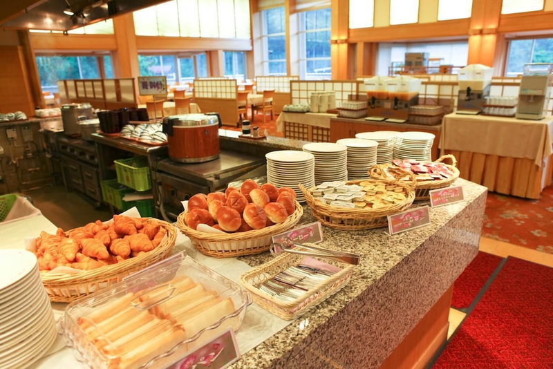 Shima Grand Hotel, Nakanojo, Japan
