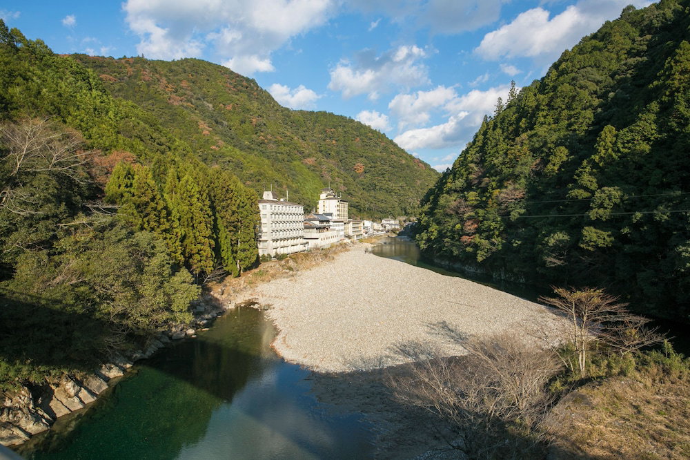 Sansuikan Kawayu Matsuya, Japan