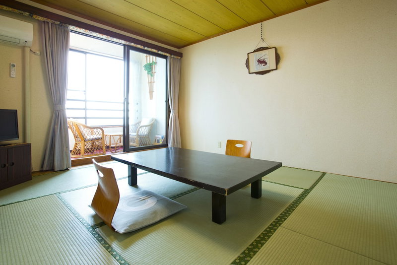 Hiyoshien, Minamichita, Japan