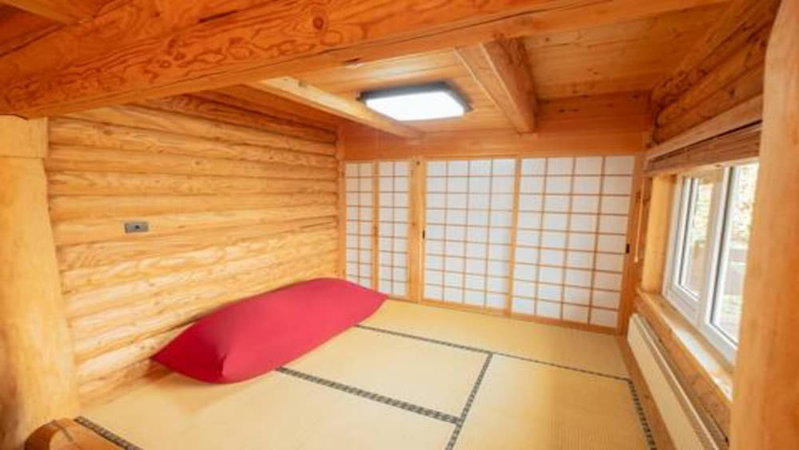 Lake Toya Hillside House, Toyako, Japan