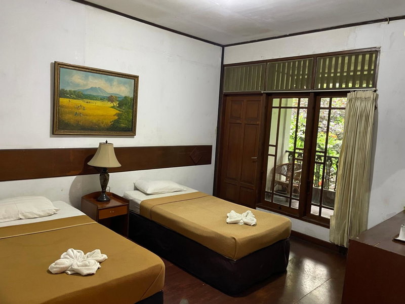 Happy Valley - GG House, Gadok 1, Indonesia