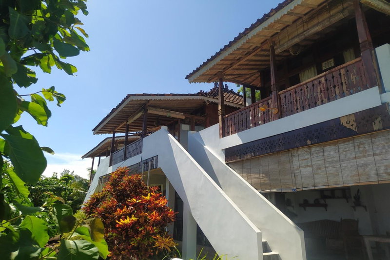 Villa Joglo Paris, Girijati, Indonesia