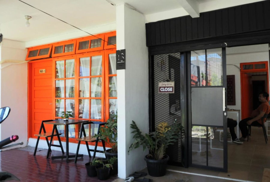 Pesona Orange Homestay, Padang, Indonesia
