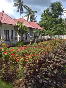 Santhi Guna Bungalow, Nusa Penida, Indonesia