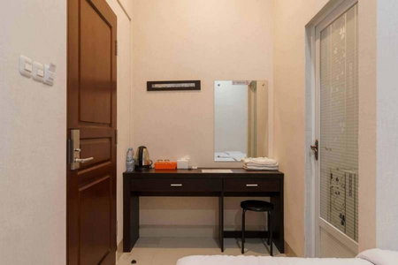 RedDoorz at Seindo Hotel Medan, Sunggal, Indonesia