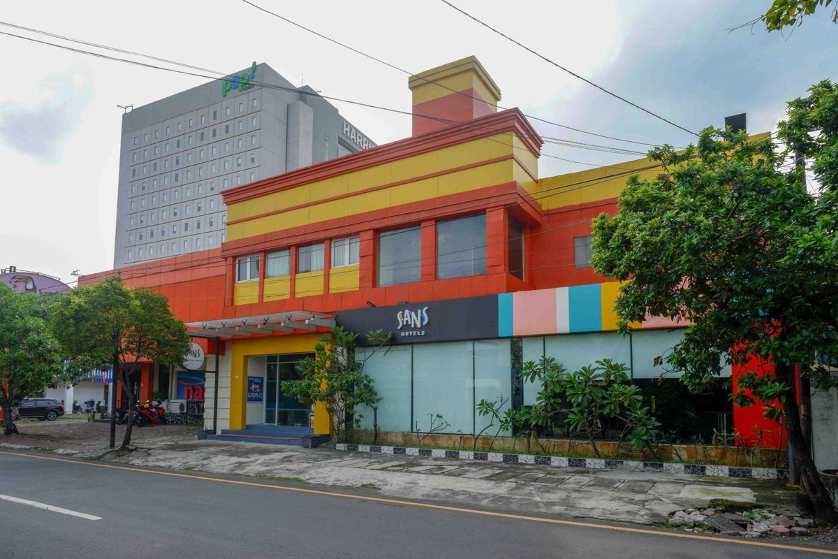 Hotel · Sans Hotel International Surabaya, Gubeng