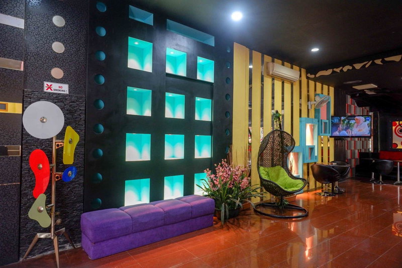 Sans Hotel International Surabaya, Gubeng, Indonesia