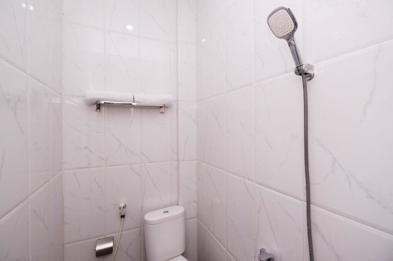 Shabrina Homestay Syariah Terminal Tirtonadi Solo RedPartner, Solo, Indonesia