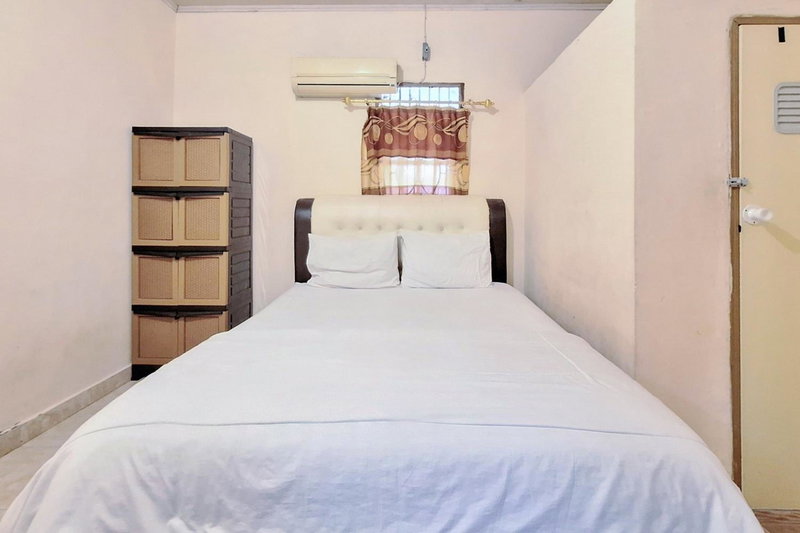 Handira Homestay Syariah Padang RedPartner, Duku, Indonesia