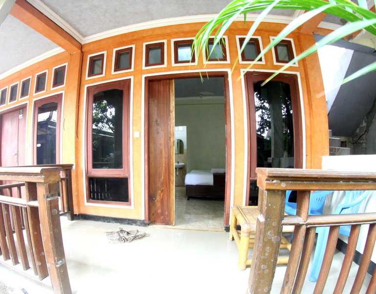 Gili Beach Wind, Gili Trawangan, Indonesia