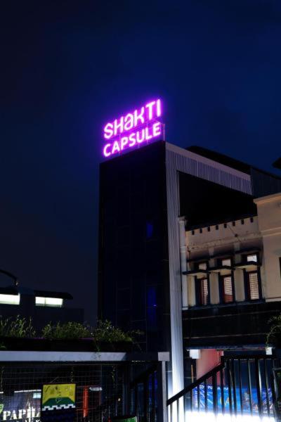 Hotel Shakti Capsule, Indonesia