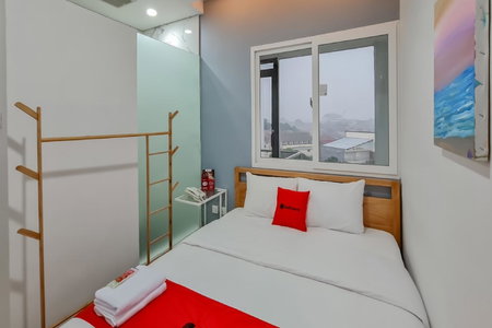 RedDoorz Plus @ Batutulis Bogor, Bogor, Indonesia