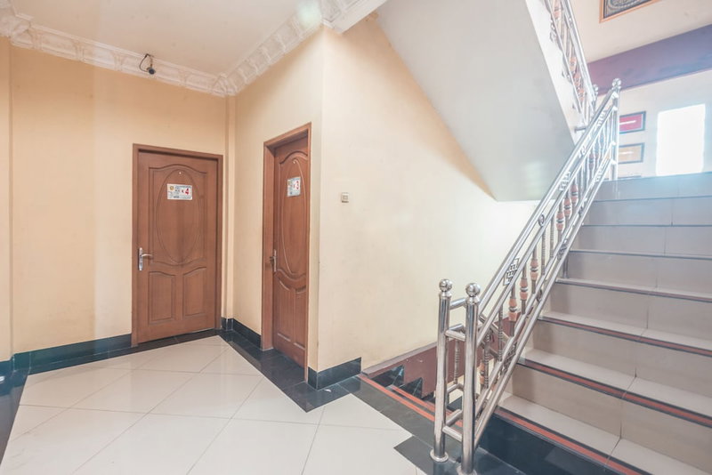Super OYO 1640 Fallinda Hotel, Cibinong, Indonesia