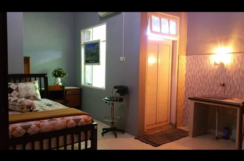 The Carstensz Homestay, Manda, Indonesia