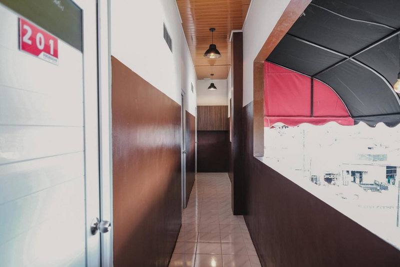 RedDoorz @ Jalan Pangeran Antasari Lampung 2, Lampung, Indonesia