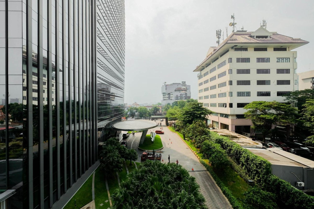 Hotel · Comfy 3BR at L'Avenue Apartment Pancoran By Travelio, Jakarta