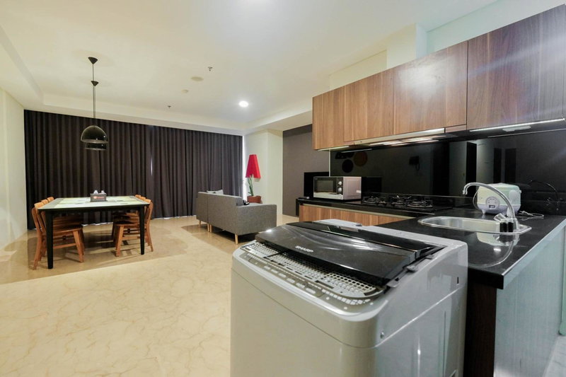 Comfy 3BR at L'Avenue Apartment Pancoran By Travelio, Jakarta, Indonesia