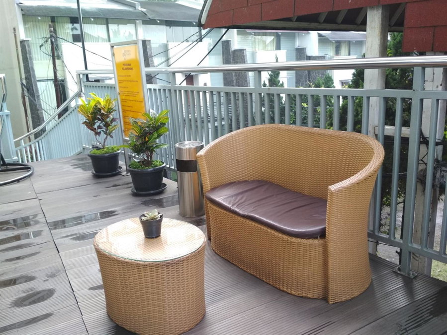 Cozy Studio Apartment at Beverly Dago By Travelio, Bandung, Indonesia