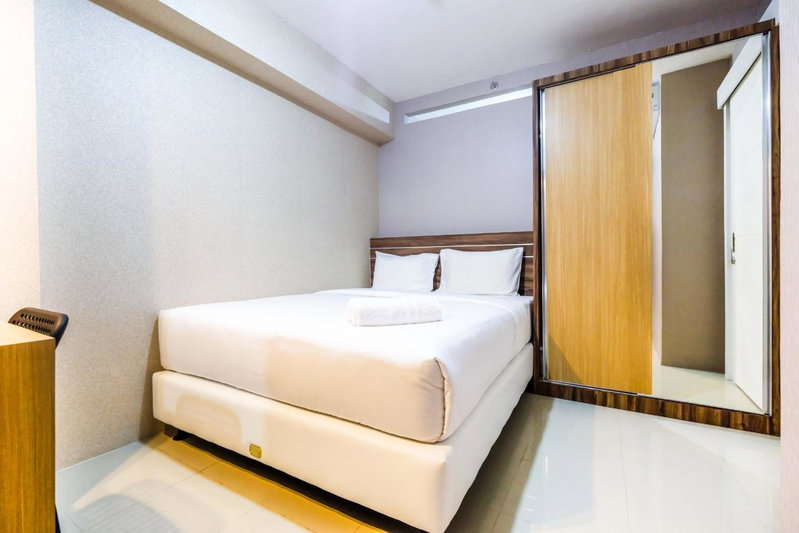 Classic 2BR Bassura City Apartment By Travelio, Jakarta, Indonesia