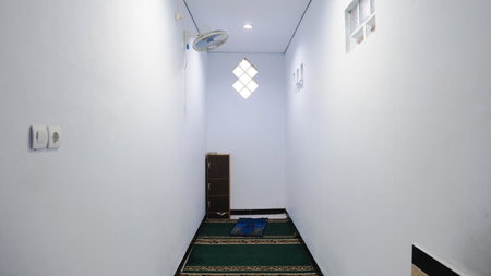 Sitiinggil Guest House Syariah, Tegal, Indonesia