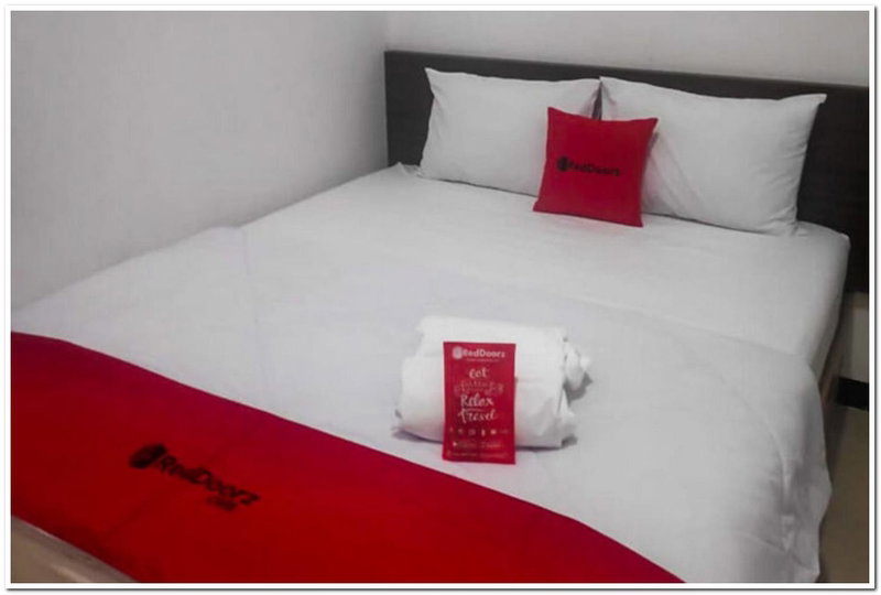 RedDoorz near Moro Mall Purwokerto 2, Purwokerto, Indonesia