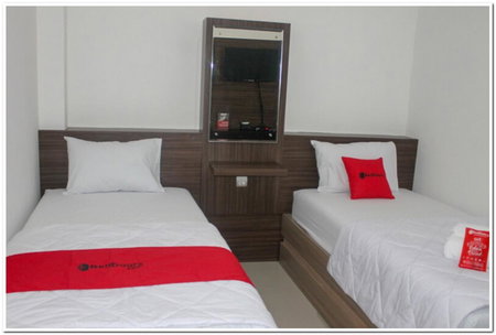 RedDoorz near Moro Mall Purwokerto 2, Purwokerto, Indonesia